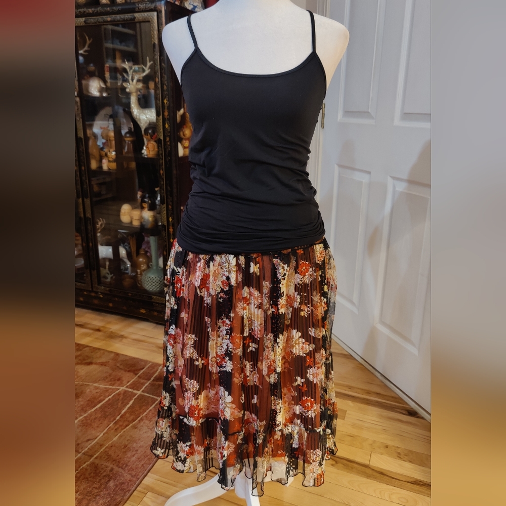 Cydney Mar Floral Midi Skirt